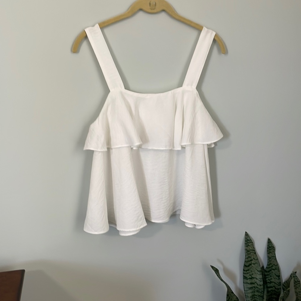 Favlux Fashion white crop top size small